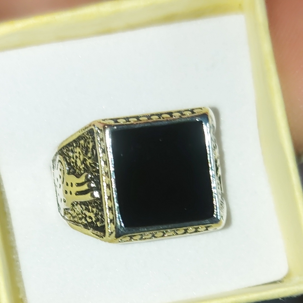Silver Ring - Picture 6 of 9